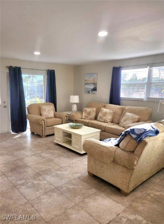 Foto del edificio - 2840 Shoreview Dr