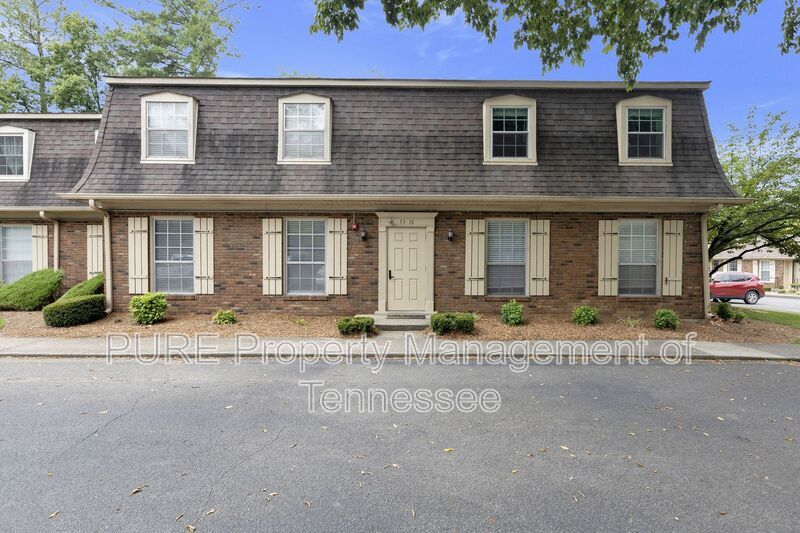Foto principal - 1100 W Main St