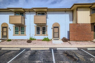 Building Photo - 1233 Willow Bend Cir
