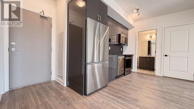 Building Photo - 1010 Sandy Beach Rd