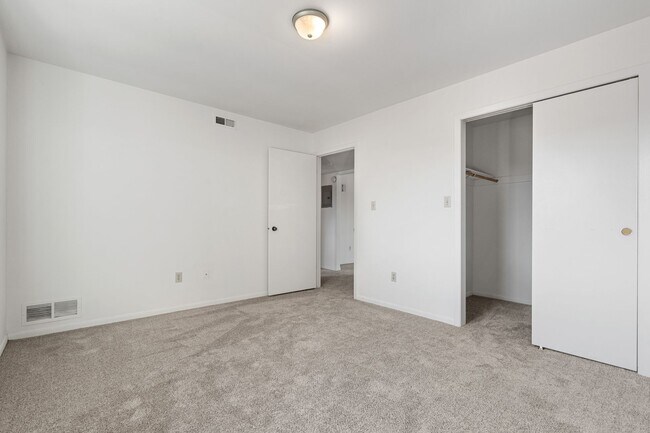 Foto del edificio - Geneva Street Apartments