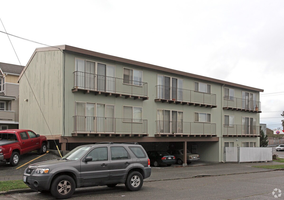 Building Photo - Andover Apartments