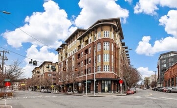 Building Photo - 5440 Leary Way NW