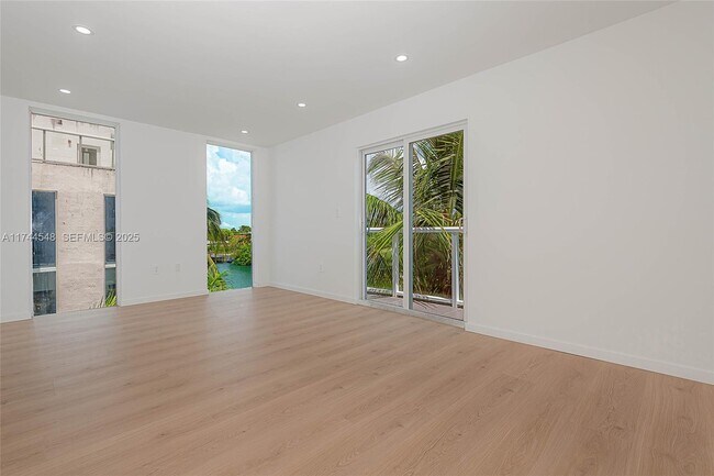 Foto del edificio - 711 85th St