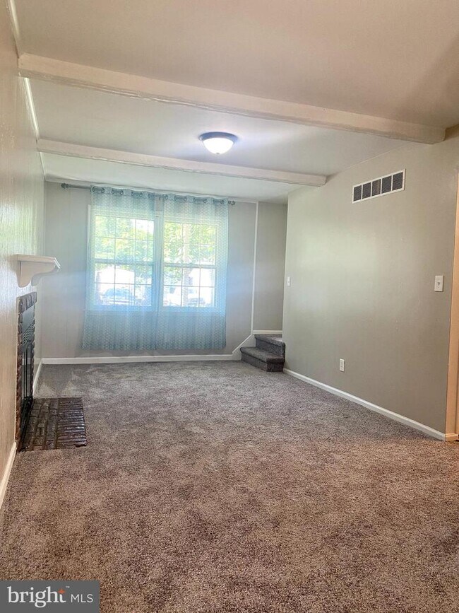 Building Photo - 107 Washington Ave