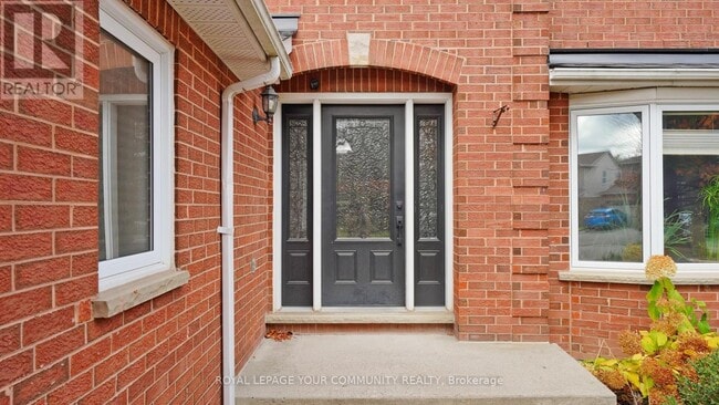 Building Photo - 100 Delayne Dr