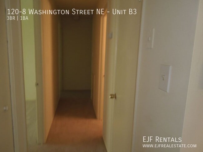 Foto del edificio - 120-8 Washington Street NE-Unit B3