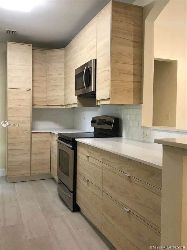 Foto del edificio - 1601 Adams St