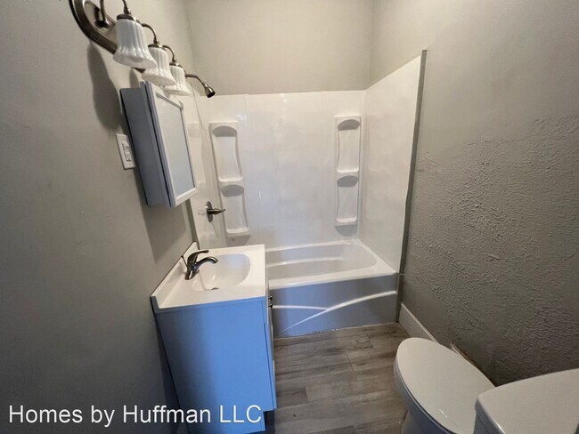 Foto del edificio - 2 br, 1 bath House - 805 Hess Avenue
