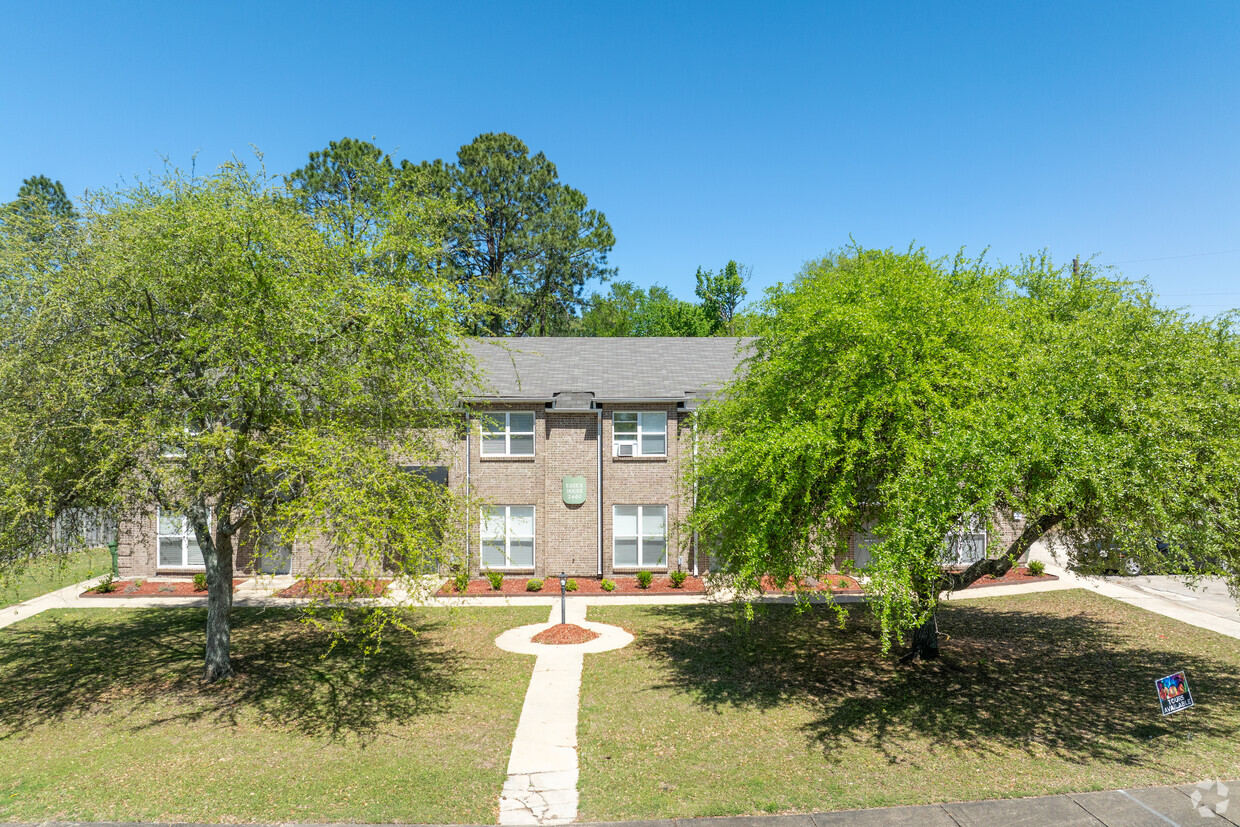 Foto principal - Price Street Townhomes