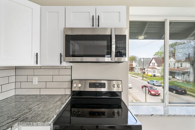 Foto del edificio - 741 Sullivant Ave