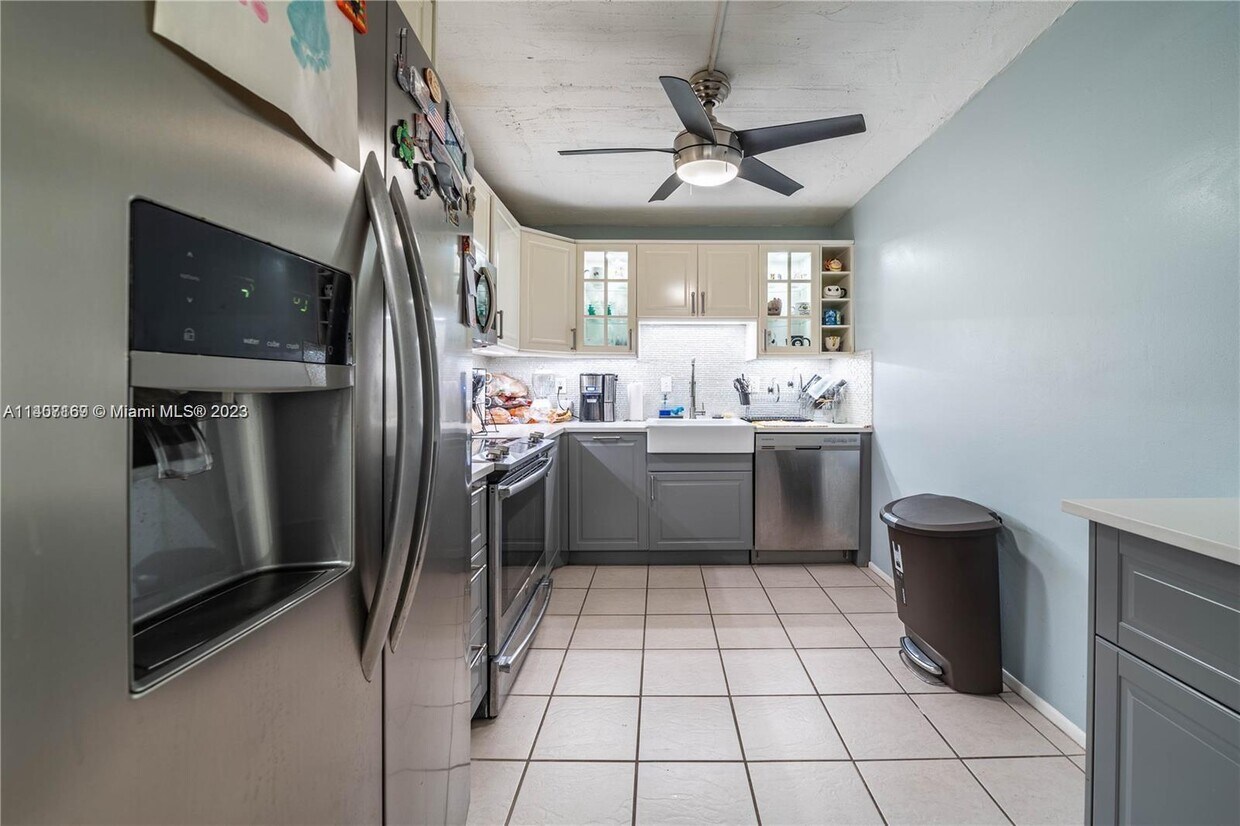 7300 NW 17th St Unit 314, Plantation, FL 33313 Condo for Rent in