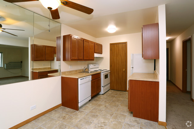 1HAB, 1BA - Cocina - Heritage Green Apartments