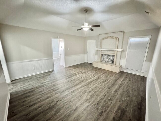 Foto del edificio - 4446 Broad Creek Cove