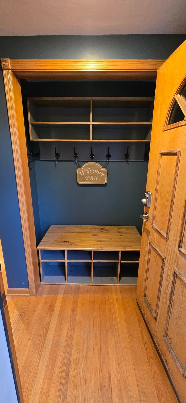 Foto del edificio - 5155 S Mobile Ave