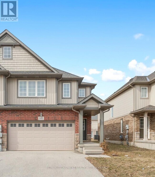 Photo du bâtiment - 141 Winterberry Blvd