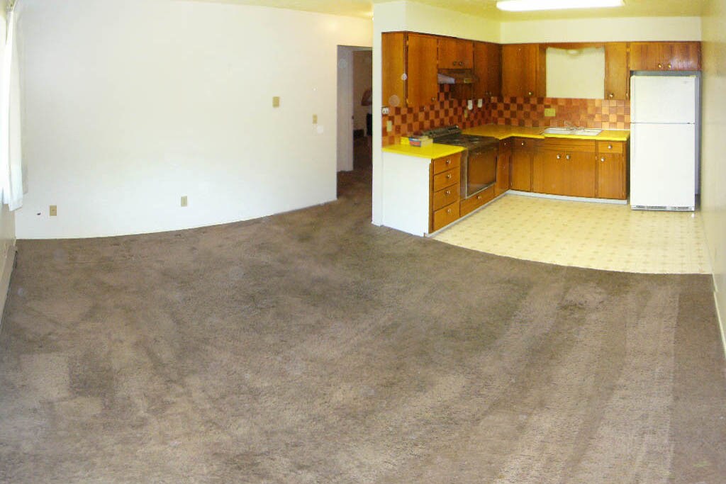 Primary Photo - 2411 W 2nd Ave
