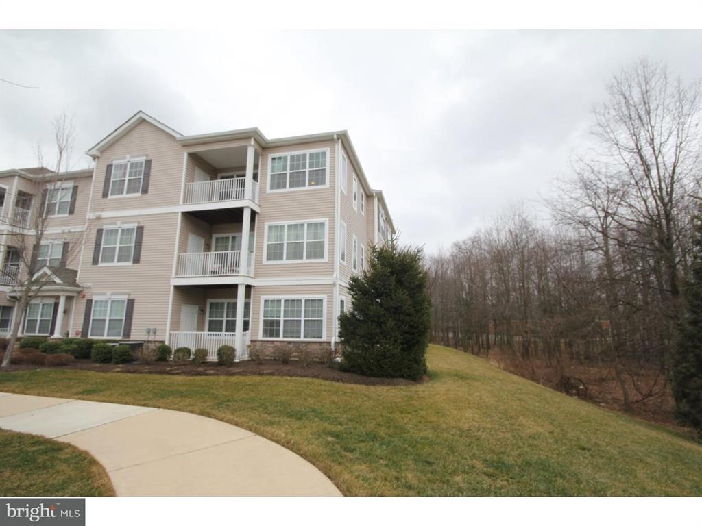 1017 Timberlake Dr, Trenton, NJ 08618 Condo for Rent in Trenton, NJ