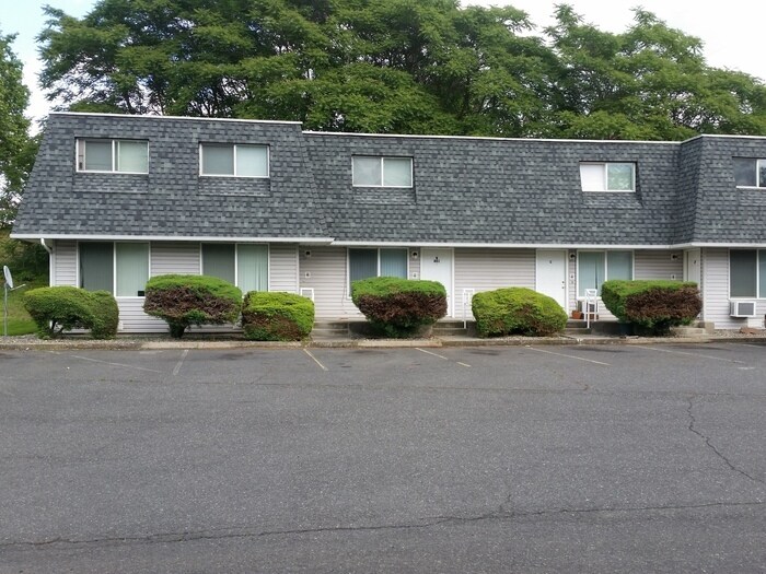 Primary Photo - 1817 9th Ave