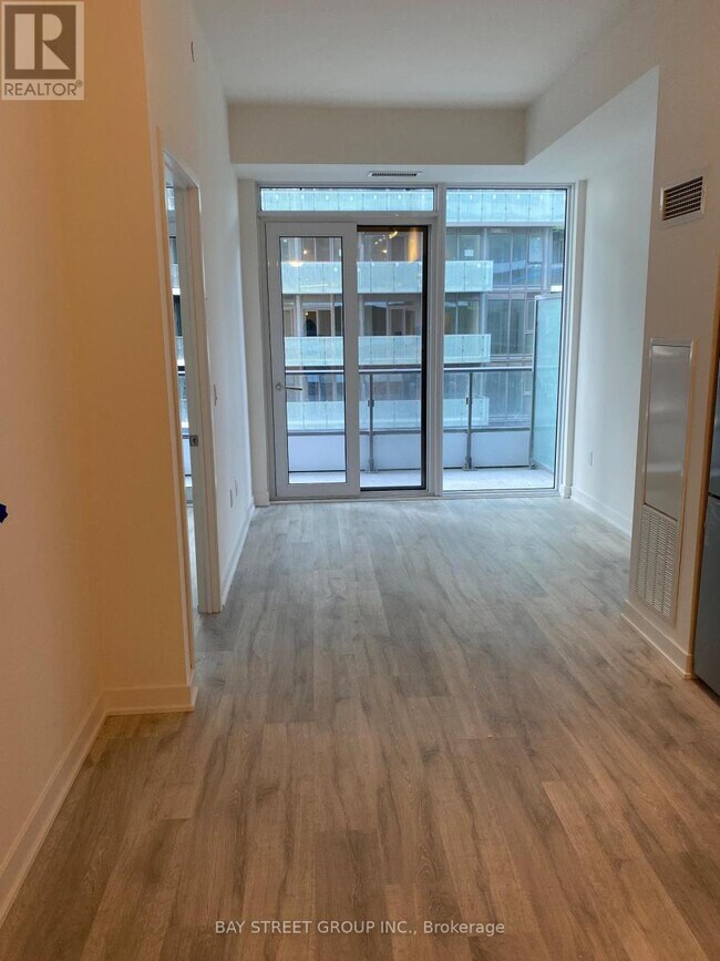 Building Photo - 70 Princess St