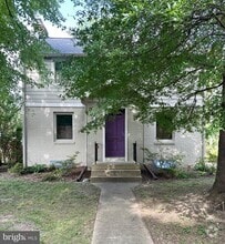 Building Photo - 2508 Davis Ave
