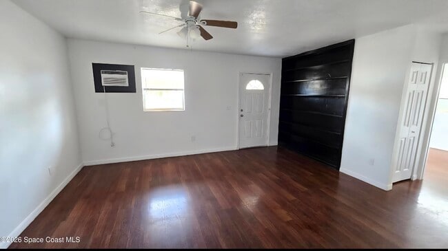 Building Photo - 1026 Bacon Cir NE