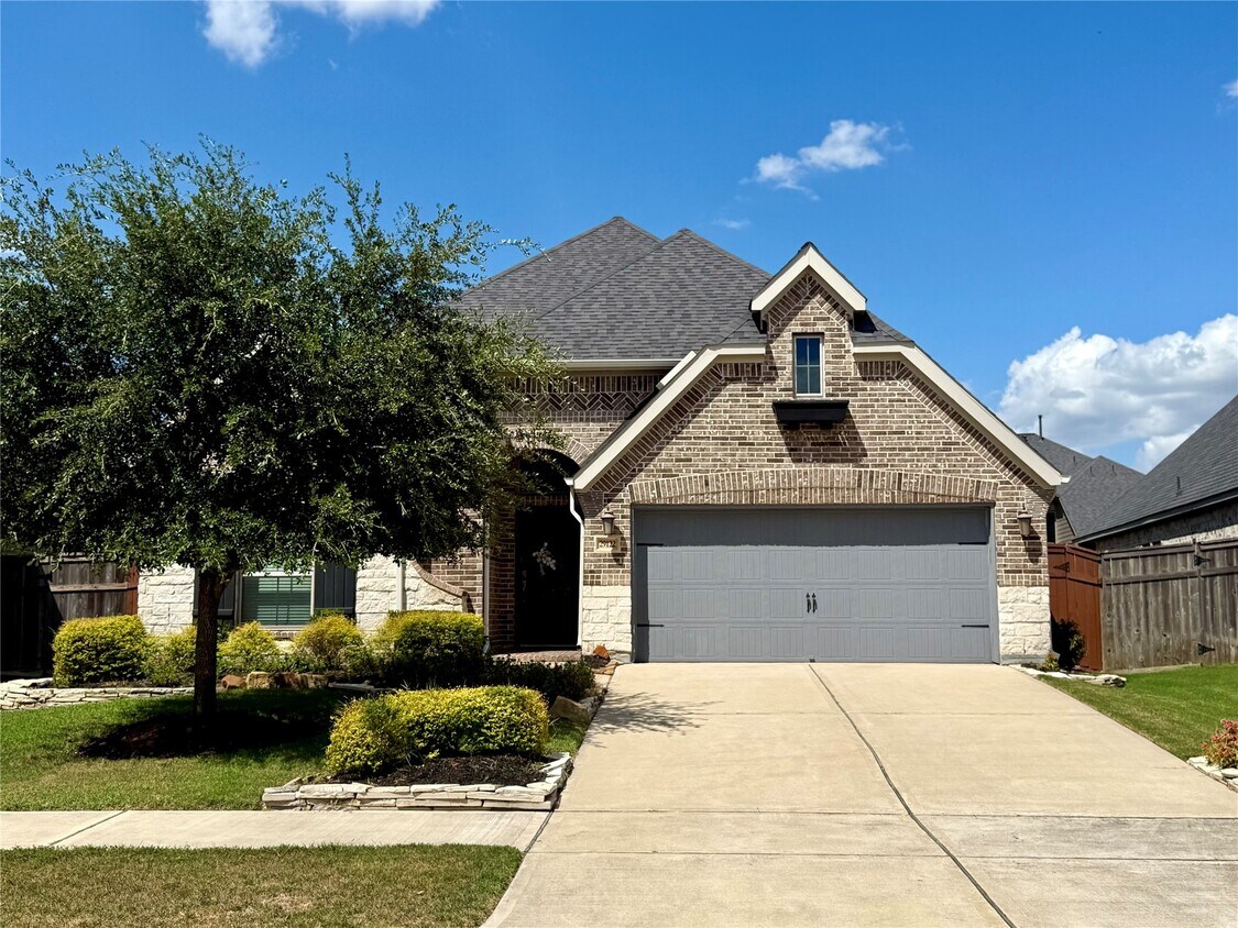 Foto principal - 29122 Parker Heights Ln