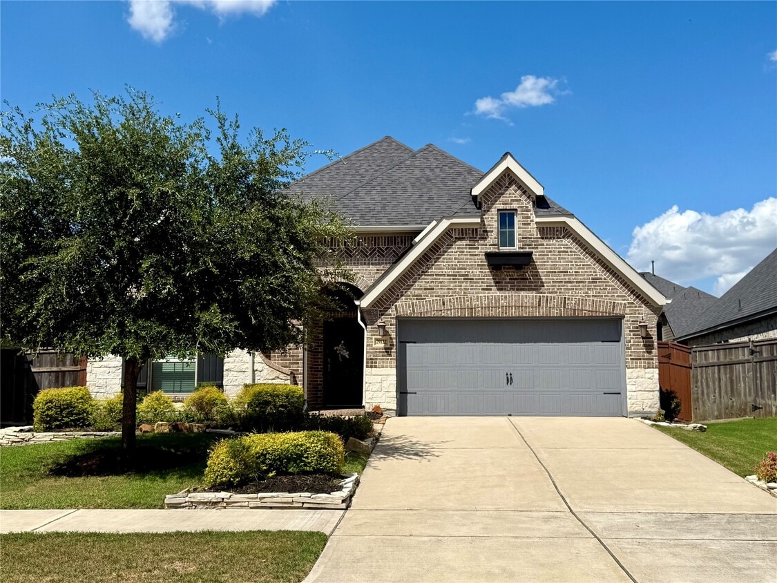 Primary Photo - 29122 Parker Heights Ln