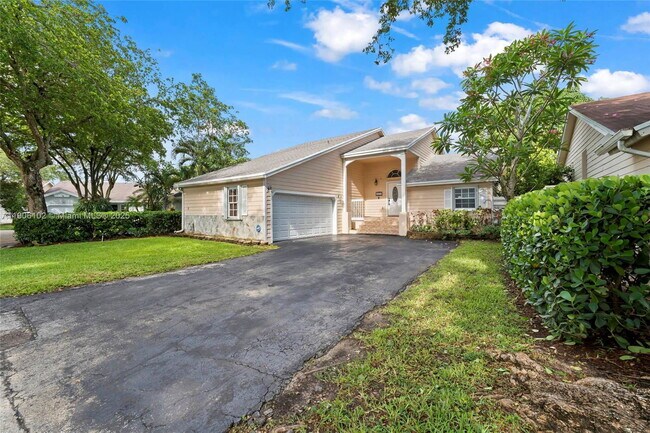 Foto del edificio - 15026 SW 141st Ct