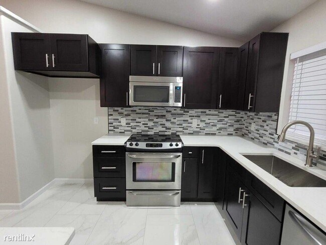 Foto del edificio - 3 br, 2 bath House - 7605 Woodland Creek Ln