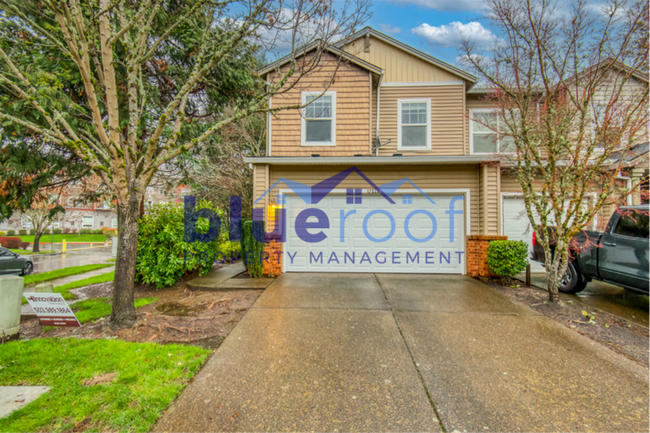 Building Photo - 17033 SW Red Leaf Pl