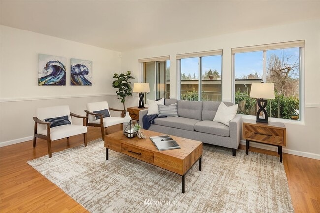 Foto del edificio - 7064 35th Ave NE