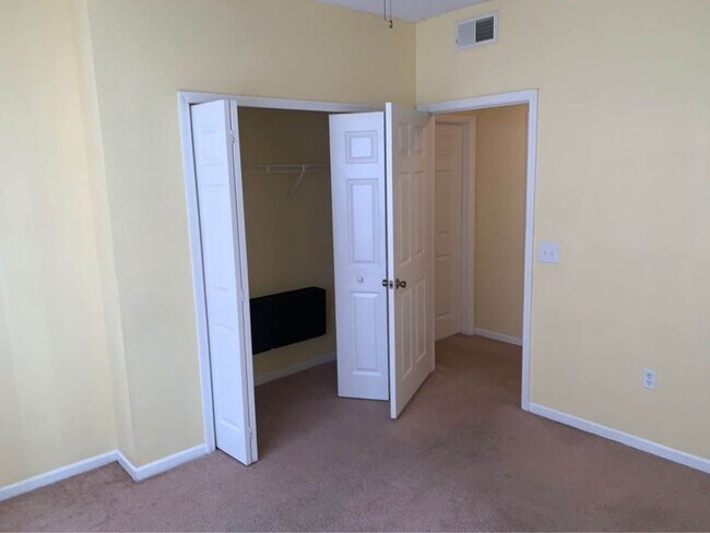 Foto del edificio - 2 bedroom 2 bath Condo  with Balcony in Lake Buena Vista