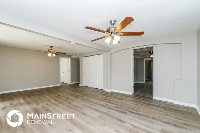 Foto del edificio - 7113 63rd St N