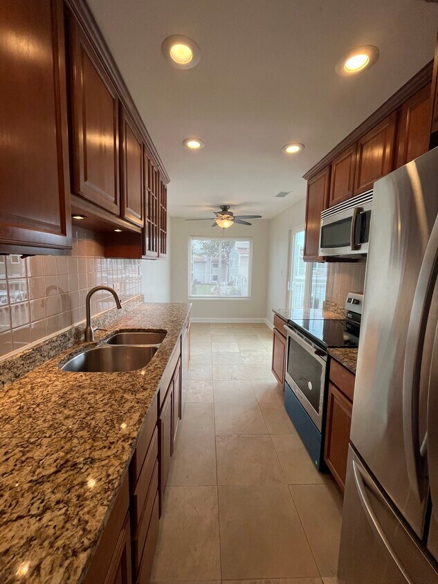 Foto principal - 2254 N Baldwin Way