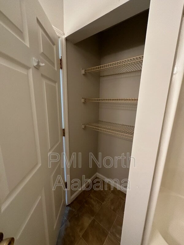 Foto del edificio - 6117 Melrose Rd NW