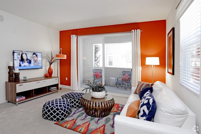 Palomar Station Apartments San Marcos, CA