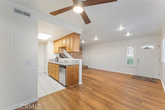 Foto del edificio - 3036 Knollwood Ave