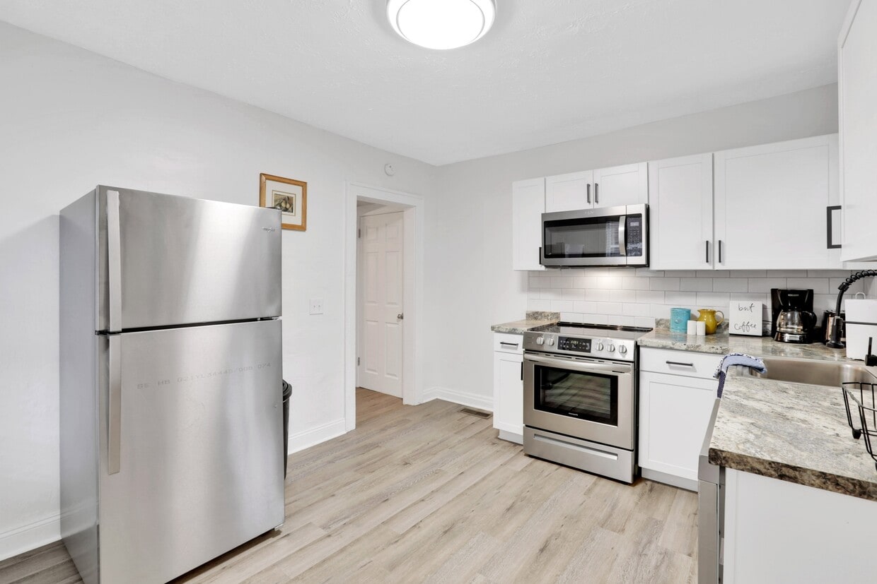 Foto principal - 609 Fairwood Ave