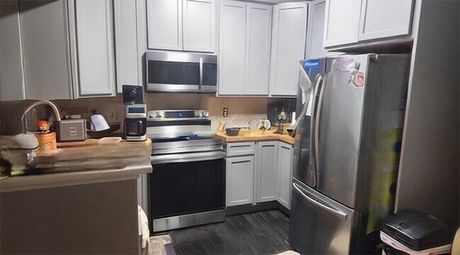 Foto del edificio - 3 Bedrooms 3 Bathrooms