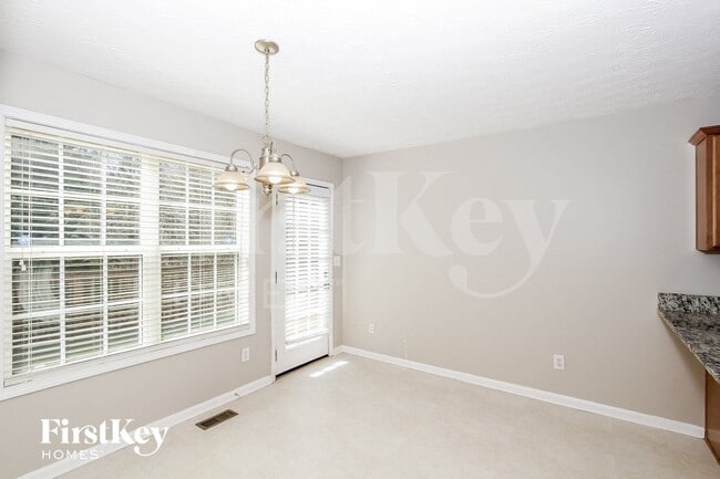 Building Photo - 4015 McEachern Cove Dr
