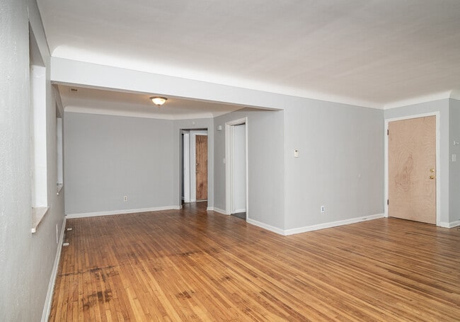 Building Photo - 2707 Powhattan Pkwy
