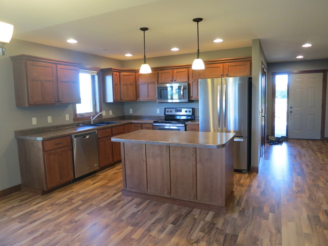 Building Photo - 1729 Ducktail Ct