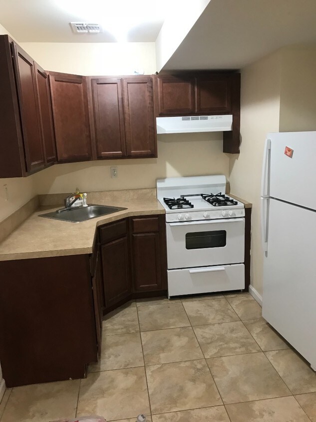 Primary Photo - 26 Openview Ln
