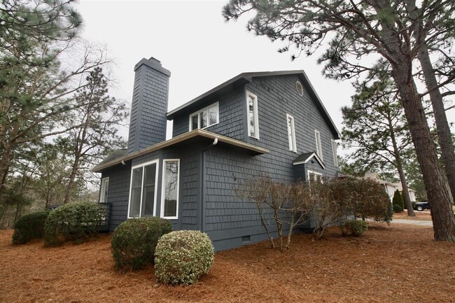 Building Photo - 32 Westlake Pointe Dr