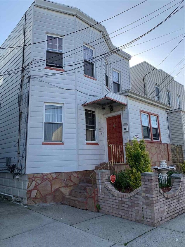 113 Centre Ave, Secaucus, NJ 07094 House Rental in Secaucus, NJ