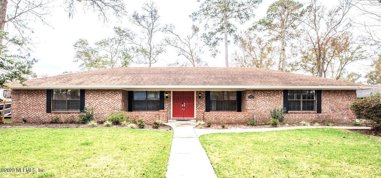 Primary Photo - 11640 Wellington Way