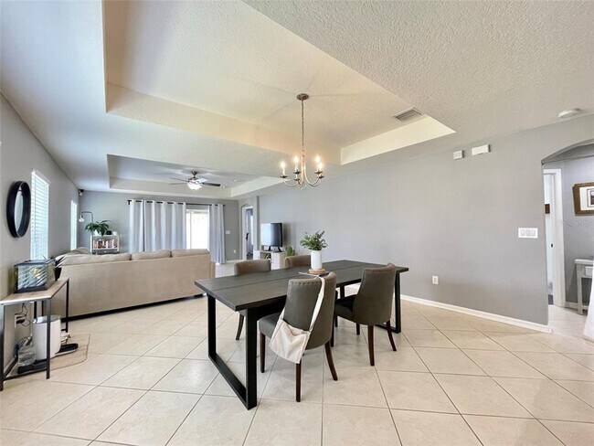 Building Photo - 8227 Midnight Sun Ct