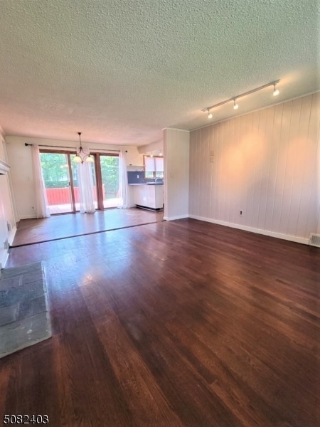 Building Photo - 39 Fieldstone Dr