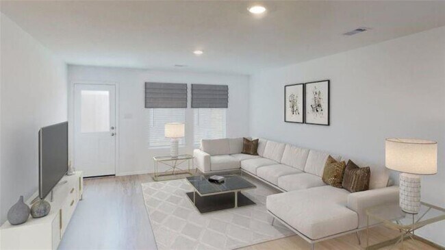 Building Photo - 1331 Bougainvillea Dr
